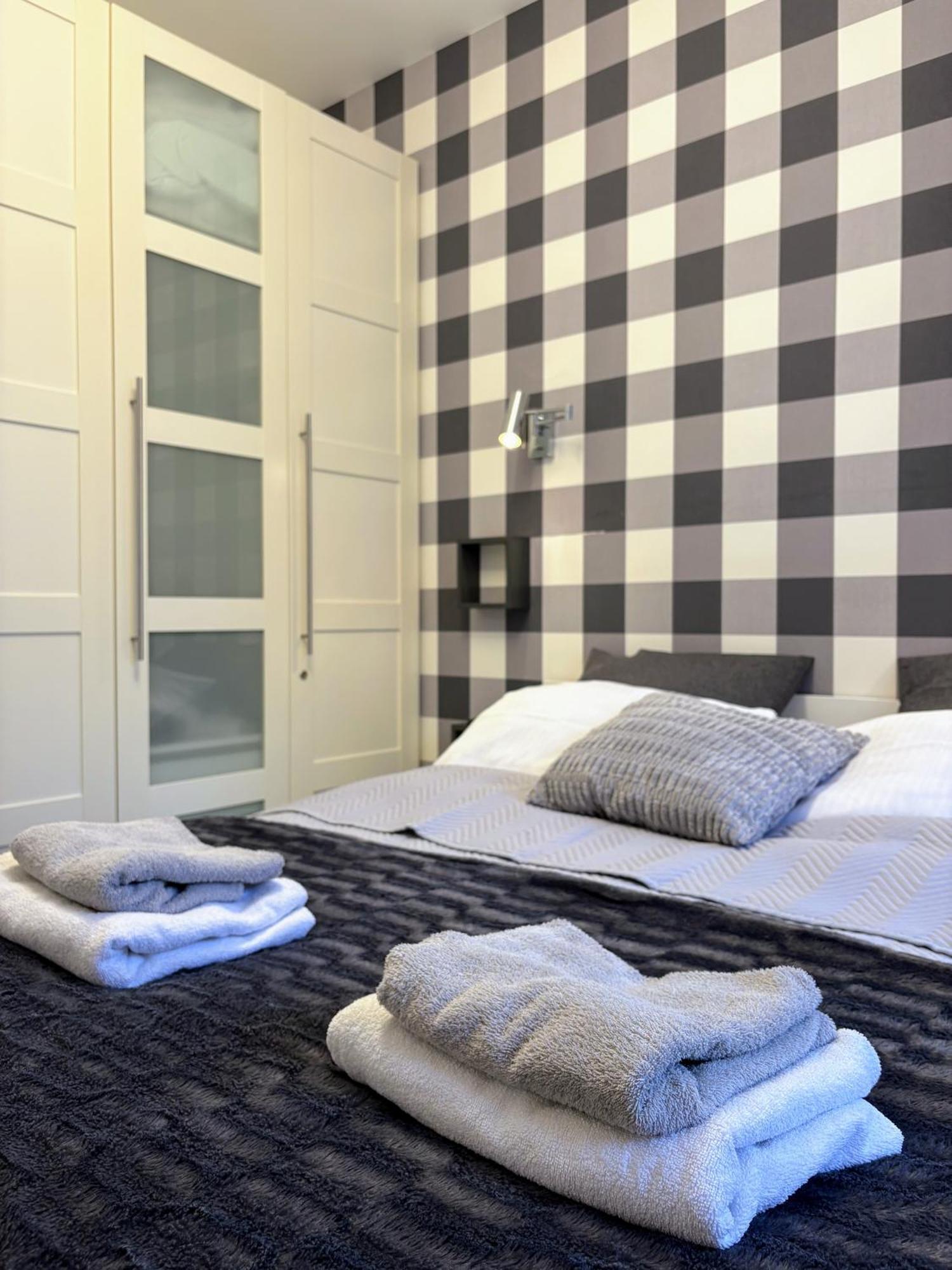 Lucky40 - Apartament Z Widokiem Na Morze, Spa Gratis, Dwie Sosny ウストロニエ・モルスキエ エクステリア 写真