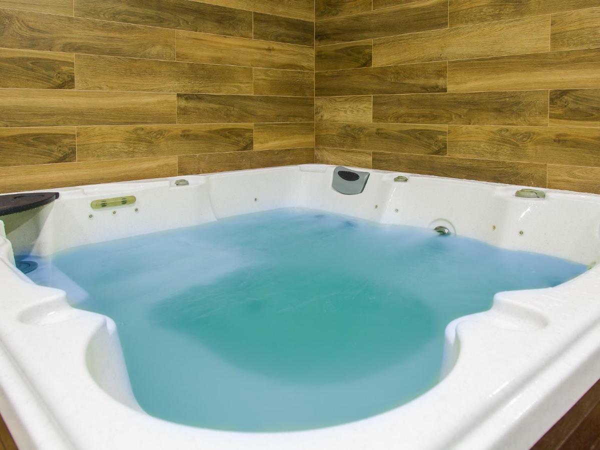 Lucky40 - Apartament Z Widokiem Na Morze, Spa Gratis, Dwie Sosny ウストロニエ・モルスキエ エクステリア 写真