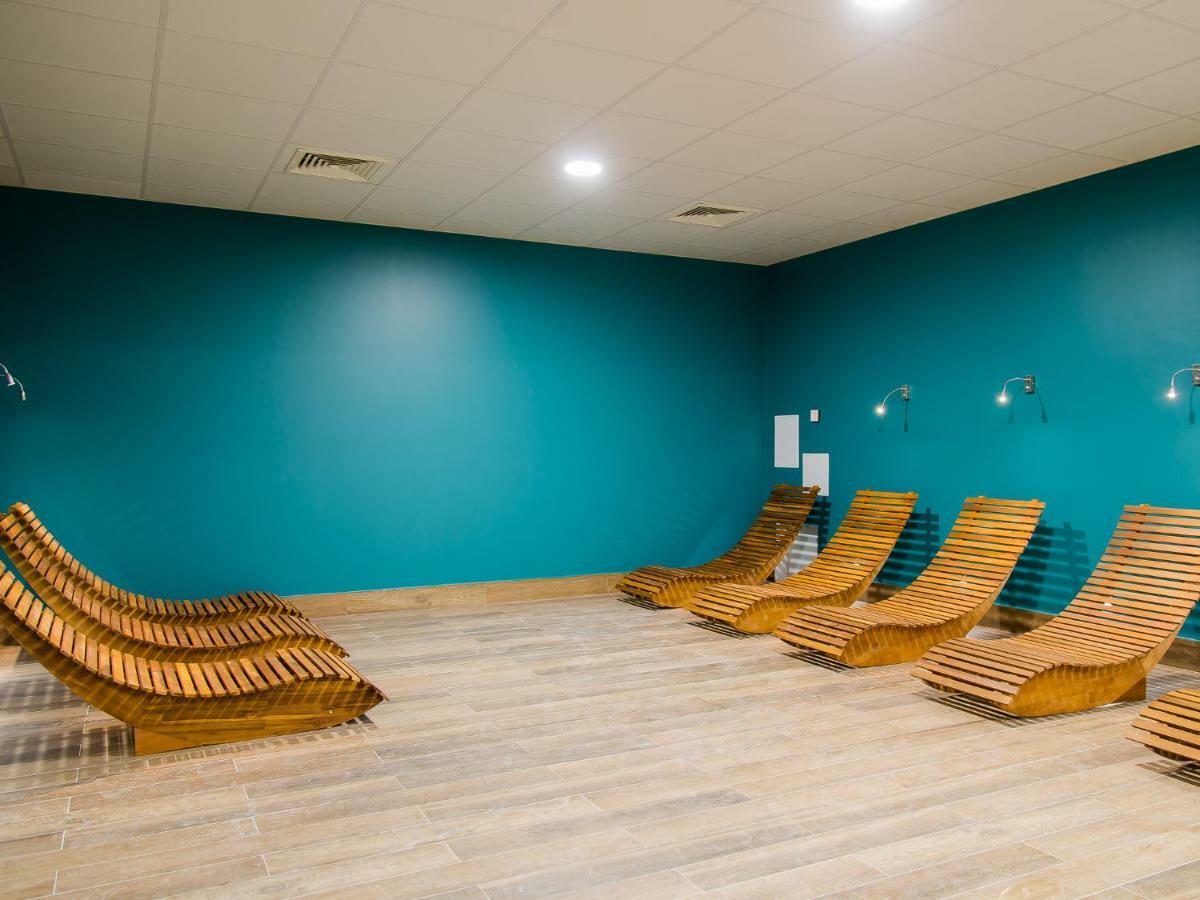 Lucky40 - Apartament Z Widokiem Na Morze, Spa Gratis, Dwie Sosny ウストロニエ・モルスキエ エクステリア 写真