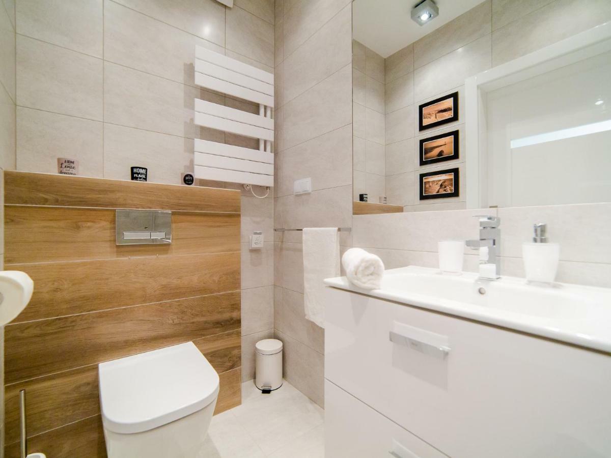 Lucky40 - Apartament Z Widokiem Na Morze, Spa Gratis, Dwie Sosny ウストロニエ・モルスキエ エクステリア 写真
