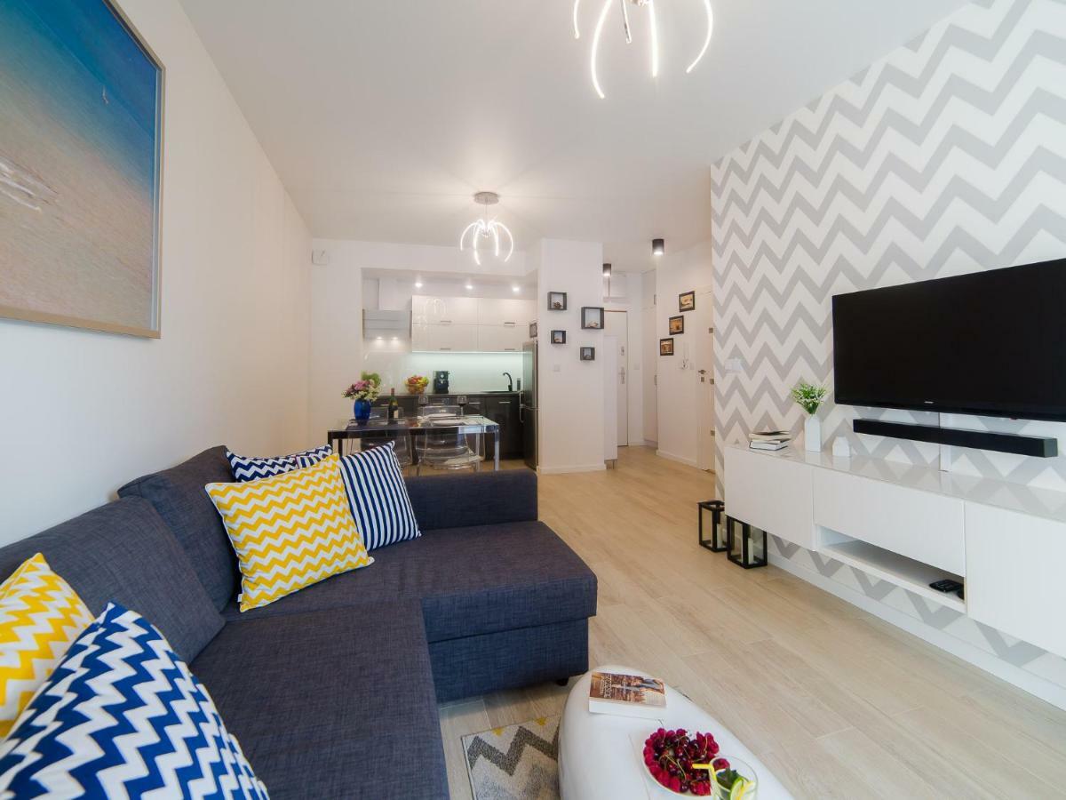 Lucky40 - Apartament Z Widokiem Na Morze, Spa Gratis, Dwie Sosny ウストロニエ・モルスキエ エクステリア 写真